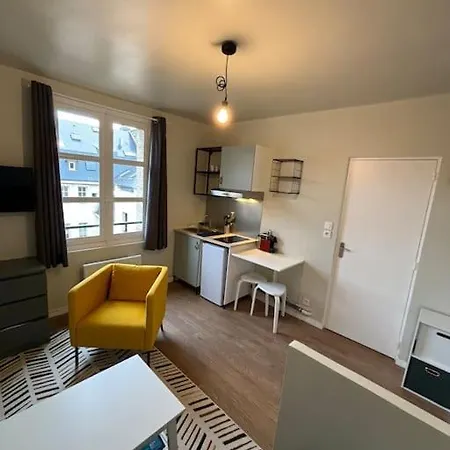 Apartment Du Theatre Caen